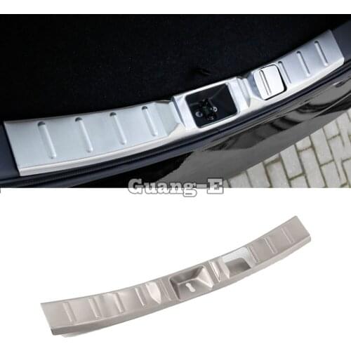 For Mitsubishi Outlander 2016 2017 2018 2019 2020 Car Inner Internal Rear Bumper Trim Plate Lamp Frame Threshold Pedal 1pcs