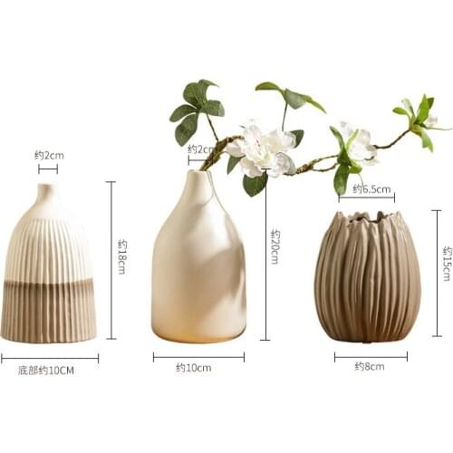 Creative ceramic vases Japanese Classic white/gray Porcelain tabletop flower vases crafts home decor living room decoration