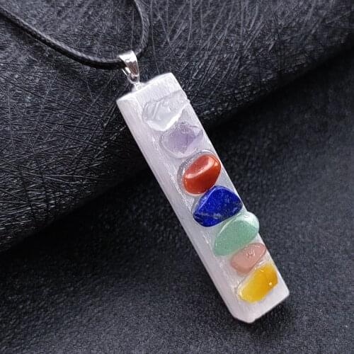 Natural White Selenite Crystal Pendant Necklace Rock Mineral Chakra Stone Charm Pendulum Quartz Necklace Reiki Healing Balance