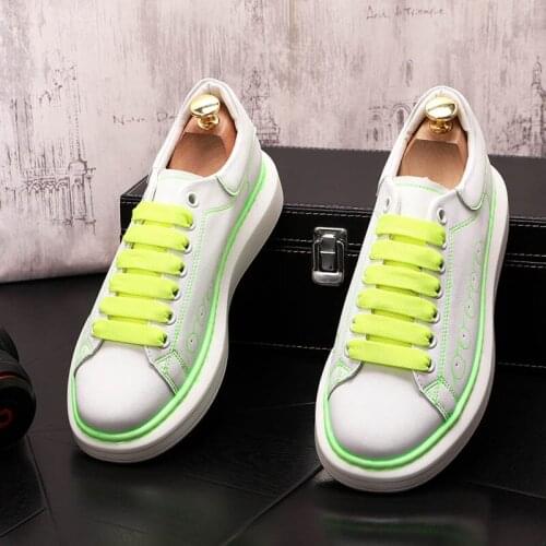 New Hip-hop Men Designer 2022 Trend White Showy Fluorescence Causal Flat Platform Zapatos Hombre Origin