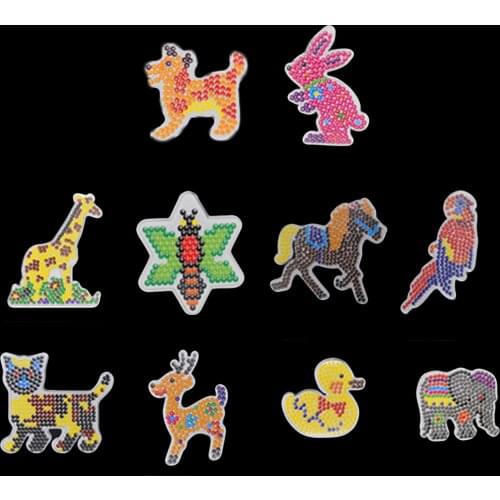 10Pcs Cute Kawaii Cartoon Animal Shape Plastic Pegboards Boards Template Toys for DIY Fuse Craft Beads Kids Girls Random Style