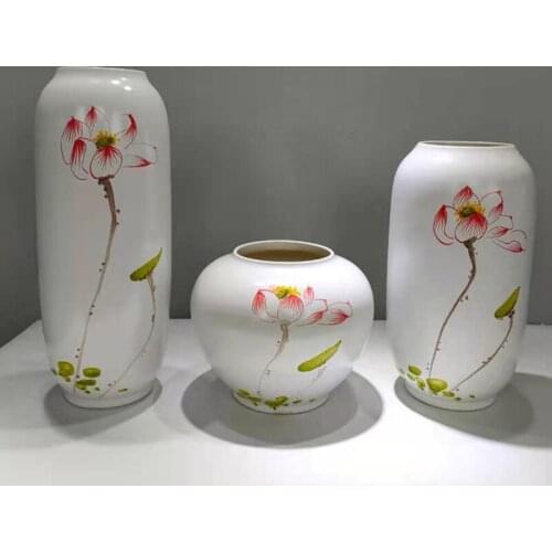 Simple White Porcelain Lotus Flower Handpaint Ceramic Flower Vase For Home Decor
