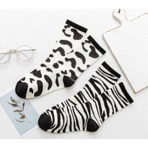 Cow Print Cotton Womens Socks Casual Hip Hop Skateboard Crew Socks Korean Style Harajuku Vintage Streetwear Japanese Cute Socks