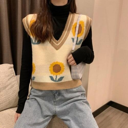Retro Contrast Sunflower Embroidery Loose Top Outerwear Coat Women Sleeveless V-neck Knitted Vest Sweater
