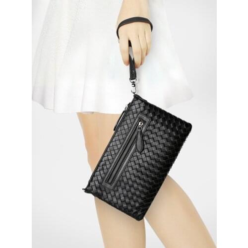 Womens Handbag Super Soft Authentic Leather Sheepskin Luxury Brand One Shoulder Crossbody Bag Hand Woven 2021 Fashion New Men