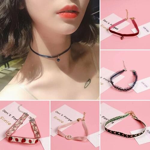 Korea Fashion Lace Fabric Choker Women Girls Strawberry Pendant Necklace Simple Printed Flower Chokers Accessories Jewelry