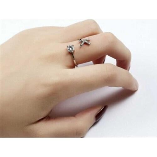 Fashion new letter womens ring zircon crystal personality 26 letter adjustable ring