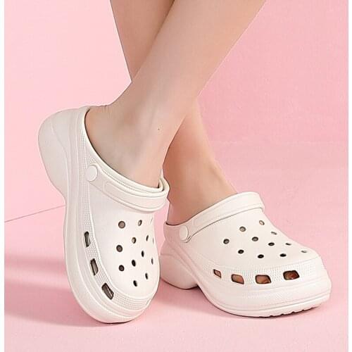 Womens Platform Sandals 2021 Summer Sandals Flip Flops Fashion Hollow Out Breathable Beach Slippers Women EVA Soft Sole Shoes