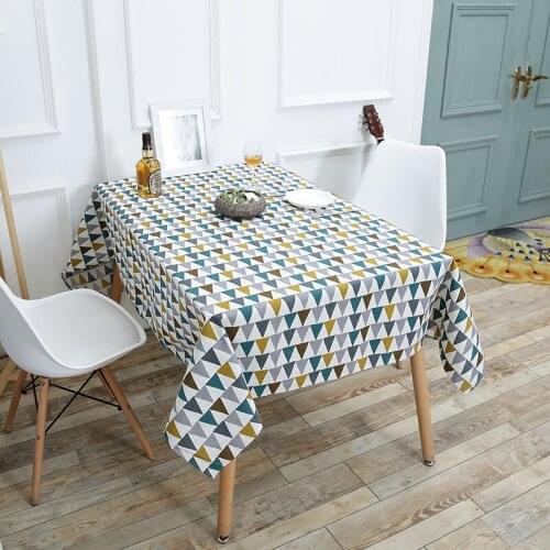 LOVRTRAVEL New Year Tablecloths On The Table
