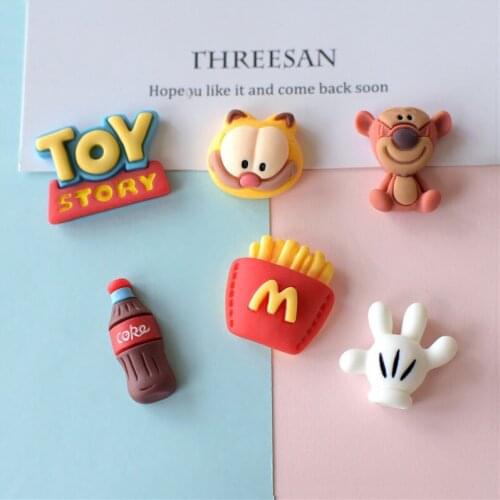 5Pcs DIY Resin Brooch Necklace Accessory Decoration Cartoon Cola Chips Palm Plate Backpack Pendant Accessories Gift A418