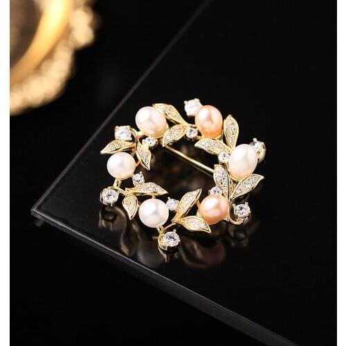 European And American New Style Freshwater Pearl Inlaid Coat Suit Pin Dress Corsage Fashion Olive Branch Wreath Brooch Female