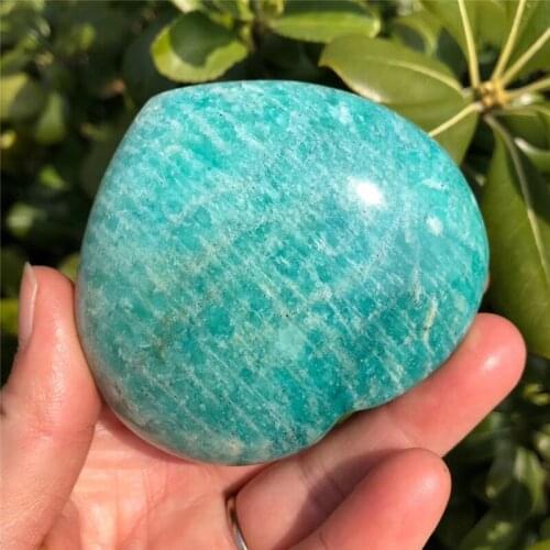 Natural quartz stone crystal heart home decoration