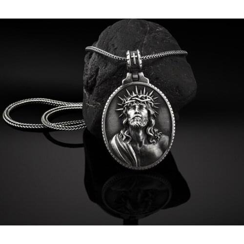 European and American style religious christian crucifixion catholic hip hop mens pendant necklace retro medallion