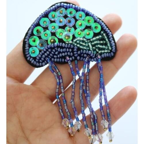 2pc/lot cute blue Jellyfish patches for clothes rhinestone beaded Patches for clothing DIY sew on parches Embroidery appliques