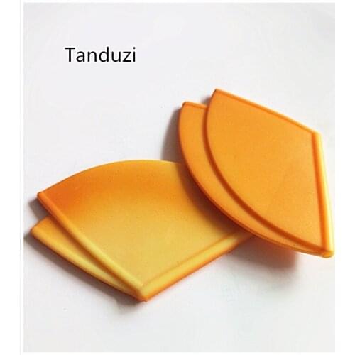 Tanduzi 10PCS Mini Simulation Fake Fried Crepes Model Miniature Crepes Plastic Imitation Food PVC Crafts Deco Parts