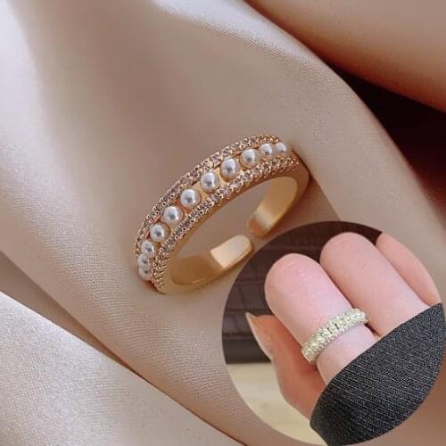 Luxury Gold Color Pearl Rhinestone Rings for Woman 2021 Vintage Sexy Open Ring Party Joint Ring Fashion Elegant Jewelry Gifts