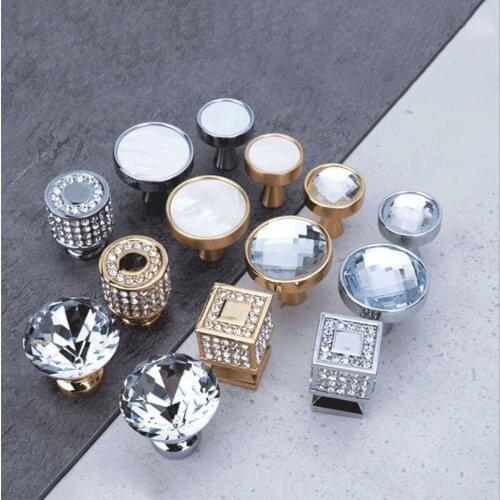 Luxury Diamond Crystal Handles Single Hole Cabinet Handles Closet Dresser Drawer Knobs Wardrobe Pulls Pullers Furniture Hardware