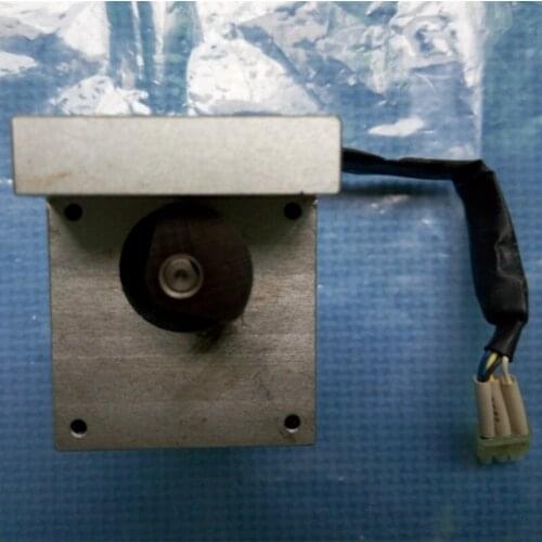 OIK3GN-D stepper motor , used one, 85% appearance new , good working , free shipping