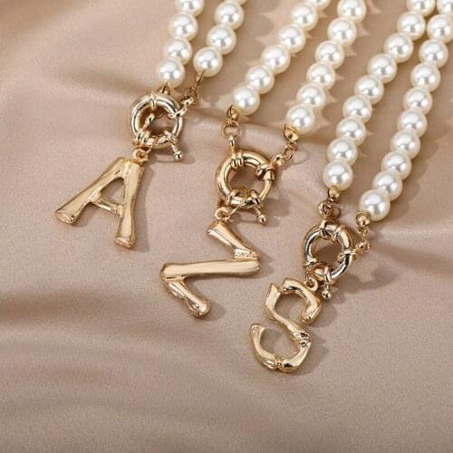 Pearl Necklace Choker Alphabet A-Z Initial Imitation Pearl Chain Necklace for Women Buckle Gold Pendant Pearl Jewelry 2021