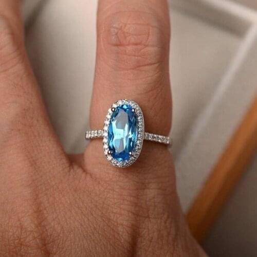 Exquisite Silver Plated Wedding Band Oval Cut Blue Zircon Cocktail Party Womens Ring Bridal Jewelry Fashion Crystal Ring Gifts