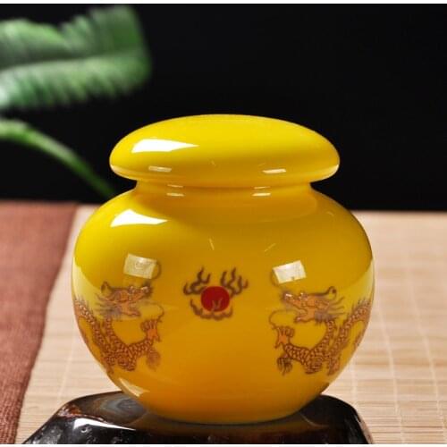 Love tea Red ceramics Tea caddy small Powdered ointment Pu' Tea Cream Sealed jar travel portable mini Porcelain pot for tea set