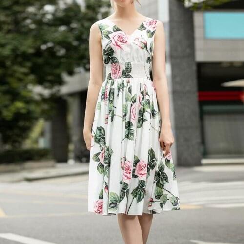 QUALITY 2021 HIGH New Fashion Holiday Dress Womens V-neck Sleeveless Rose Gorgeouse Floral Print Dress