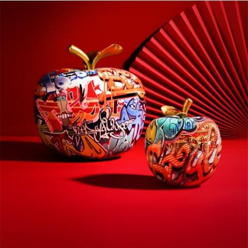 PAINTING GRAFFITI APPLE ART SCULPTURE FRUIT FIGURINE ART APPLE STATUE CREATIVE RESIN CRAFTS EUROPEAN HOME DECORATION R5085