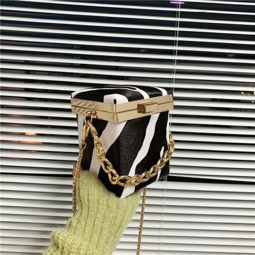 Animal pattern mini box design Crossbody Bag for Women 2020 Shoulder Chain Bag Purses and Handbags Ladies Party Pu Clutch Bag