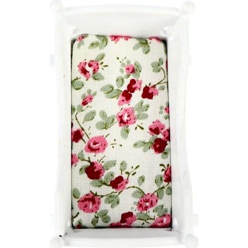 1pcs 7.8*6.5*6.2cm White Baby Bed Model Furniture Toys Dollhouse Miniature White Wooden