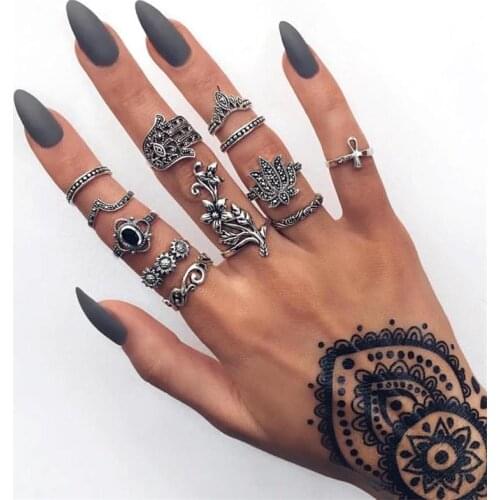 12 Pcs/ Set Punk Fatima Palm Lotus Cross Crown Wave Gem Geometric Ring Set Women Personality Party Banquet Jewelry Gift