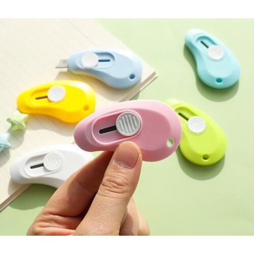 Mini utility knife Carton Kaifeng knife Stainless steel sheet student paper cutter Keychain Folding Knife