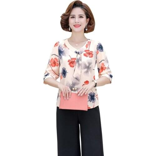 Womens Retro V-neck Printing Top Half Sleeve Shirt Summer T-shirt Blouses Casual Tee Shirt Tops Female Clothes Women Blouse