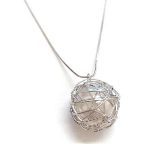 2021 European And American Fashion Alloy Wire Wrapped Imitation Pearl Nest Necklace Pendant Womens Jewelry