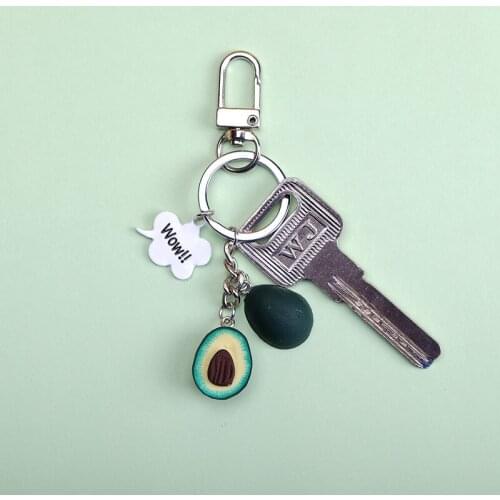 Fashion New Simulation Fruit Avocado Keychain Ring Heart-shaped Key chain Fashion Jewelry Gift For Women Bag Car Keychain