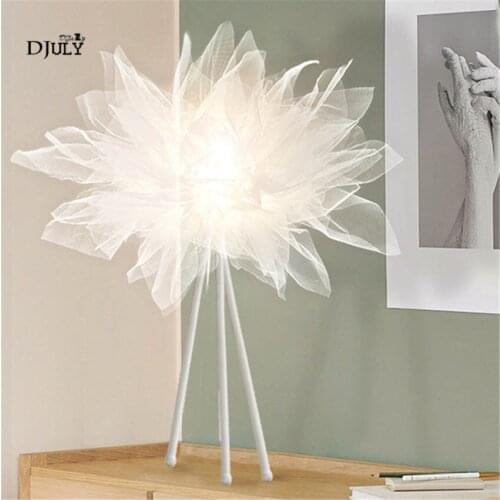 Nordic Cloud Yarn Table Lamps Living Room Bedroom Model Room Bedside Lamp Studio Romantic Home LED Decoration Indoor Table Light