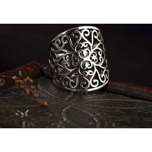 Pure silver hollowed totem pattern personality retro, Kai Tai, silver mouth, female ring jewelry accessories wholesale