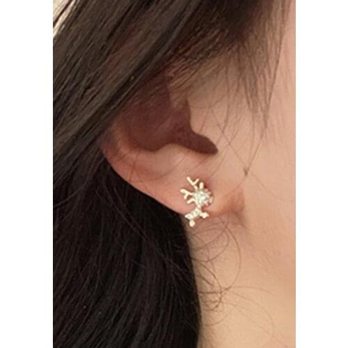 Fashion Anti Allergy Pearl Earrings Contracted Compact And Lovely Sweet Delicate Joker Christmas Fawn Ear Stud For WomenIn 2021