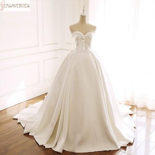 Elegant Ball Gown Satin Wedding Gowns Sweetheart with Bust Bow Beautiful Wedding Dresses Draped Skirt Bridal Dress Plus Size