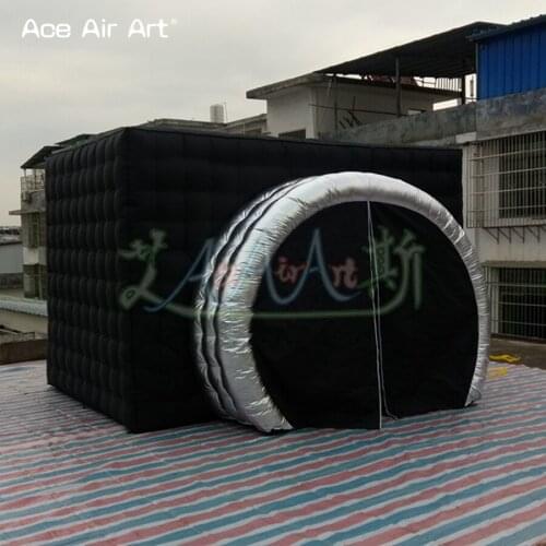Hot selling black color outside camera shaped inflatable photo booth enclosure with silver lens shaped zipper doors