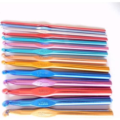 14 size/set 10 set/lot 15cm Length Multi color Metal Crochet Hooks Knitting Needlework Kits Needle DIY hand tool handcrafts Set