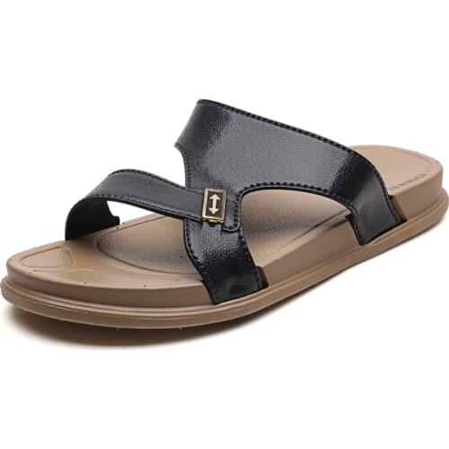 Chaussure Homme Hot Sale Summer Men Brand Slippers Black White Youth Beach Slippers Soft Slippers Fashion Home Slippers For Mens