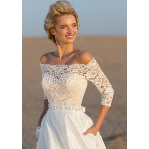 2020 Beach Boho Wedding Dresses Off The Shoulder Lace Half Sleeve Bohemia Wedding Gown Plus Size Vestidos de Novia