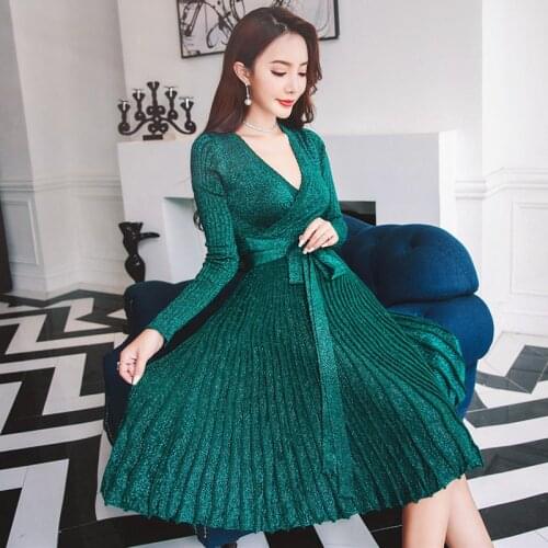 Women Sequins Knitted Sweater Dress 2019 New Brand Fashion Runway Sexy V-Neck Long Sleeve Autumn Winter Dresses Party Vestidos