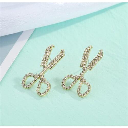 1Pair Korea Funny Shiny Rhinstone Scissors Stud Earrings For Women New Creative Cute Crystal Knife Tool Ear Stud Jewelry E537