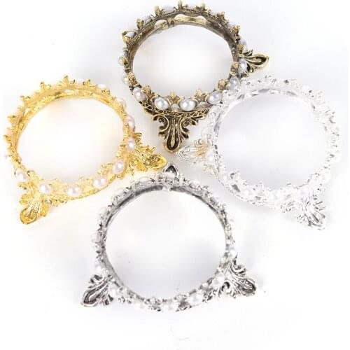 Crown Design Nail Art Pens Brushs Stand Rack Pearls Decoration Salon Home DIY Manicure Nail Carving Drawing Pens Brushes Holder