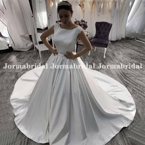 New Listing Cap Sleeves Bridal Dress Vintage Appliques Illusion Back Top Quality Satin Wedding Gowns Long Train Vestidos De Boda