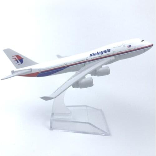 16Cm Malaysia 747 Alloy Airplane Model Aviation Gifts Furnishings Office Home Decoration Collection