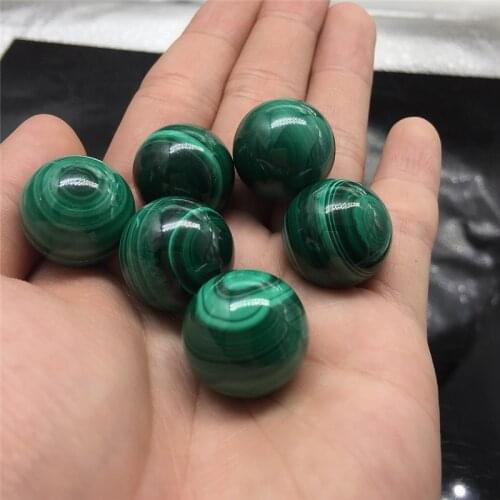 1pc 20mm Natural malachite crystal ball home decoration ball diviner circular stone ball wedding photography accessories