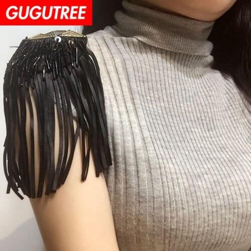 GUGUTREE brooch breastpin tassels shoulder board patch metal patches badges applique patches for clothing CH-16