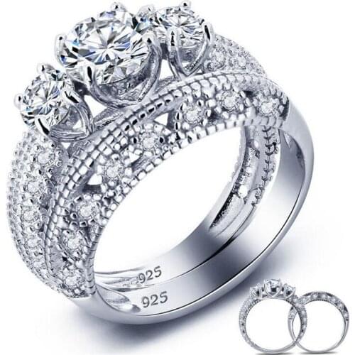 New Arrival Vintage Fashion Jewelry Couple Rings 925 Sterling Silver Three Stone White 5A Zircon Eternity Women Wedding Ring Set